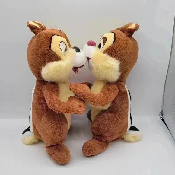 Two Disney Parks Chip And Dale Chipmunks 9" Stuffed Animal Plush Brown Smiling - Picture 3 of 9